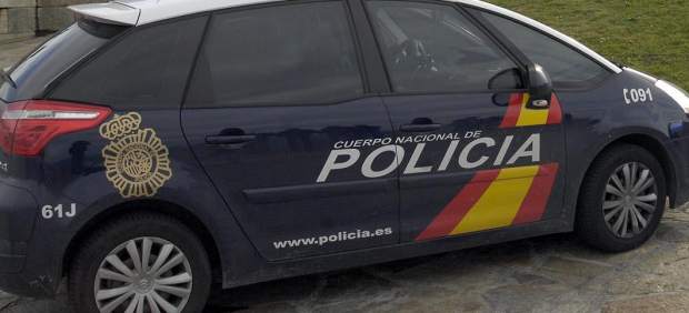 Policía-Nacional-deshace-405-coches-patrulla